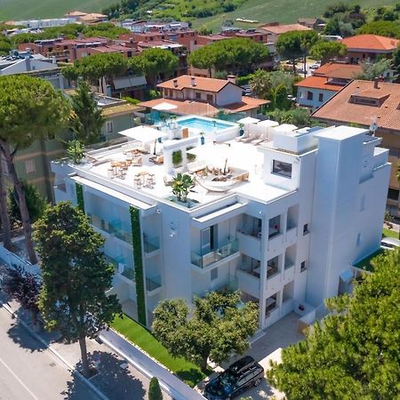 Villa Mare Pineto Exteriör bild